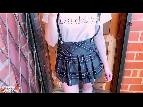 ❤️ Školačka jí hluboce kouří péro a místo vyučování šuká. ❤❌ Ruské porno u nás ☑